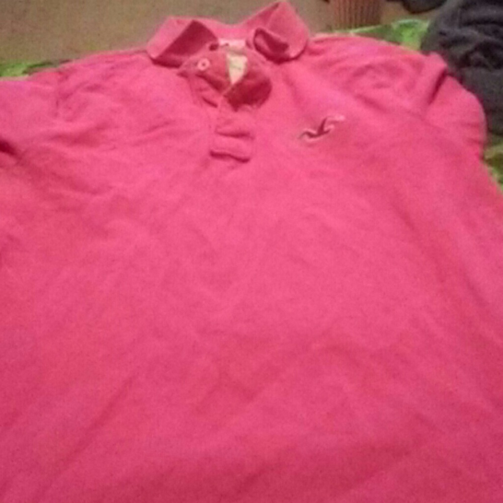 Hollister shirt